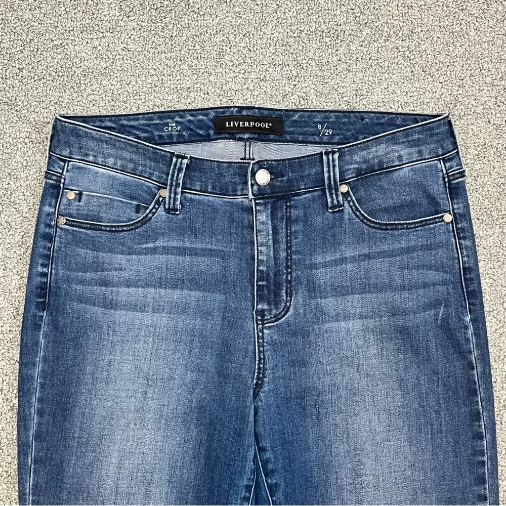 Liverpool The Crop Denim Jeans Womens Size 8 Blue Embroidered Raw Hems - Picture 2 of 15